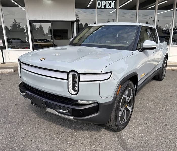 2022 Rivian R1T 52.4K miles