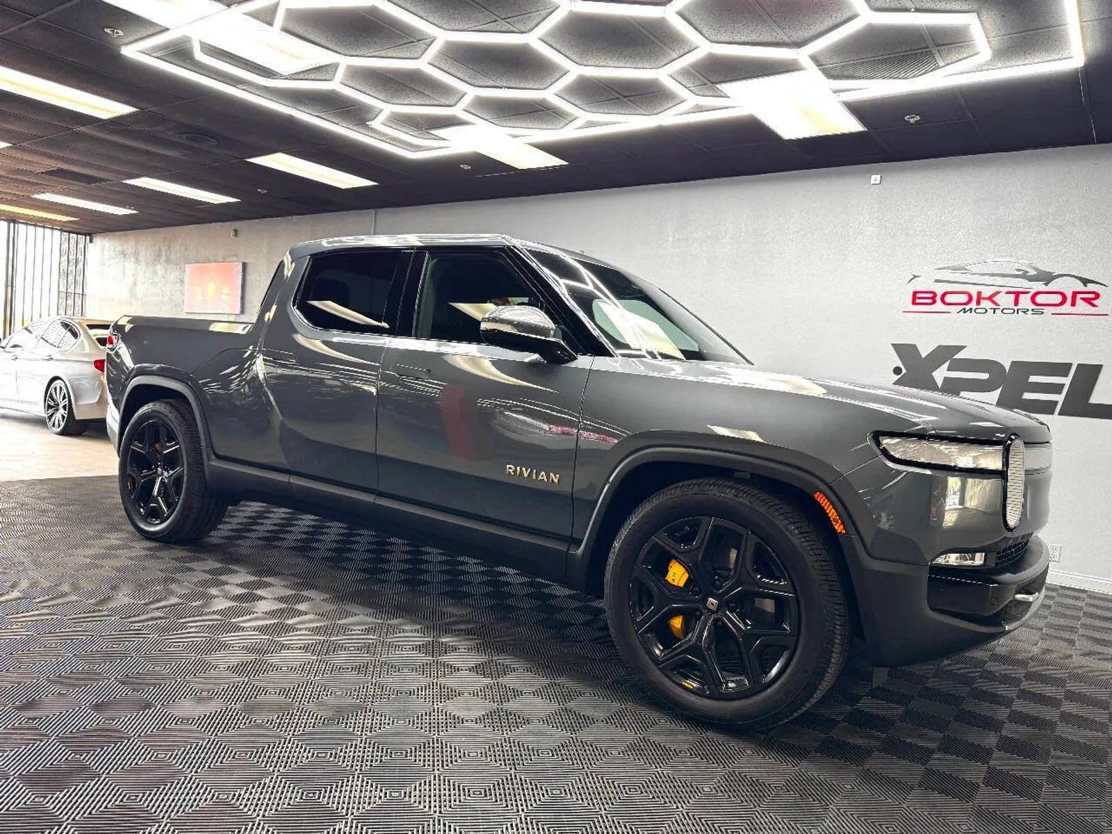 2022 Rivian R1T Launch Edition Pickup 4D 4 1\/2 ft