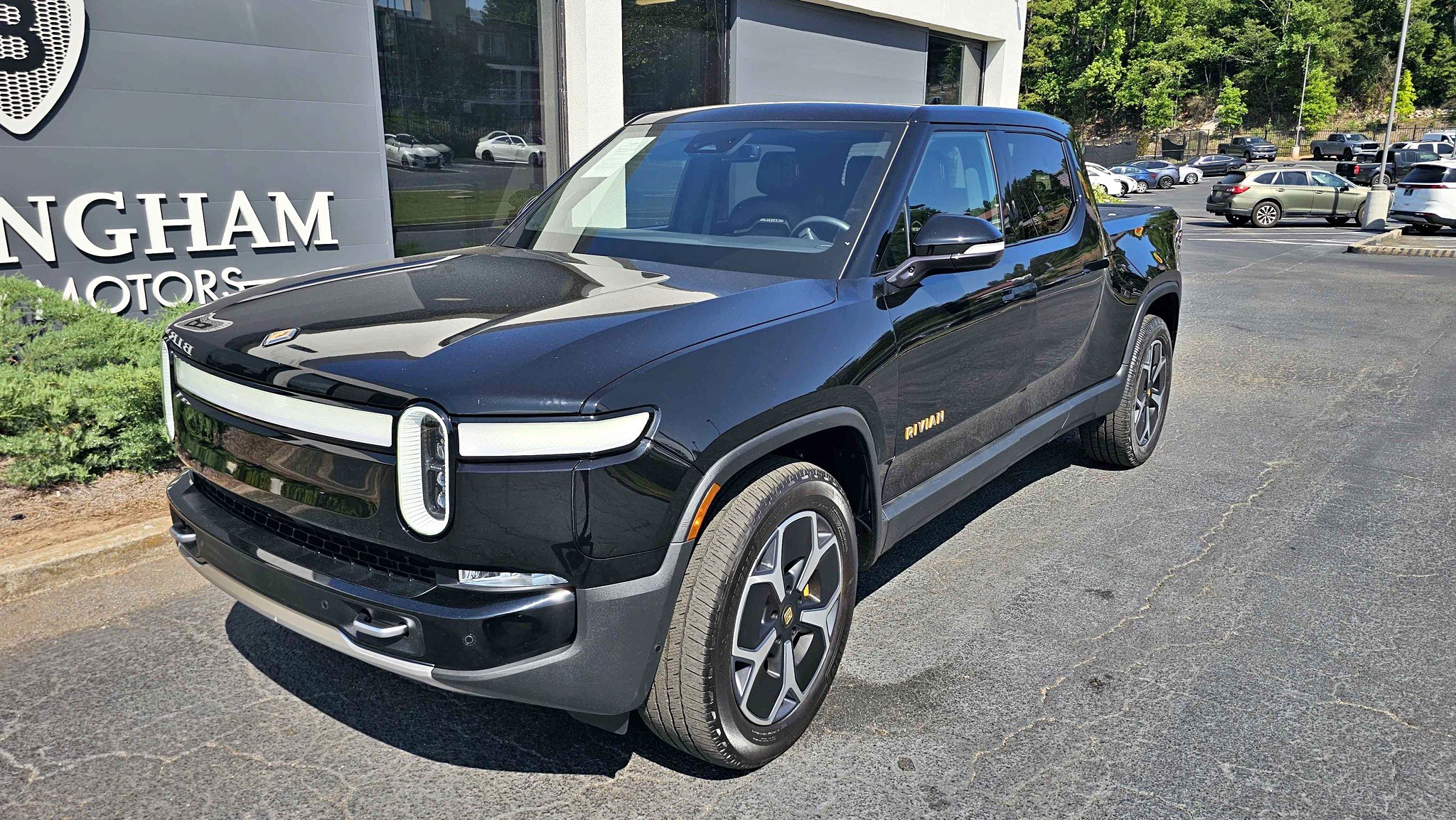 2022 Rivian R1T - Adventure Pickup 4D 4 1\/2 ft