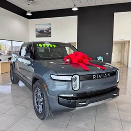 2022 Rivian R1T Adventure Package