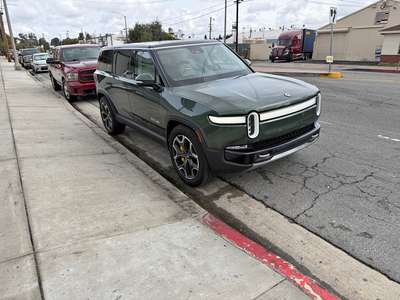 2023 Rivian R1T