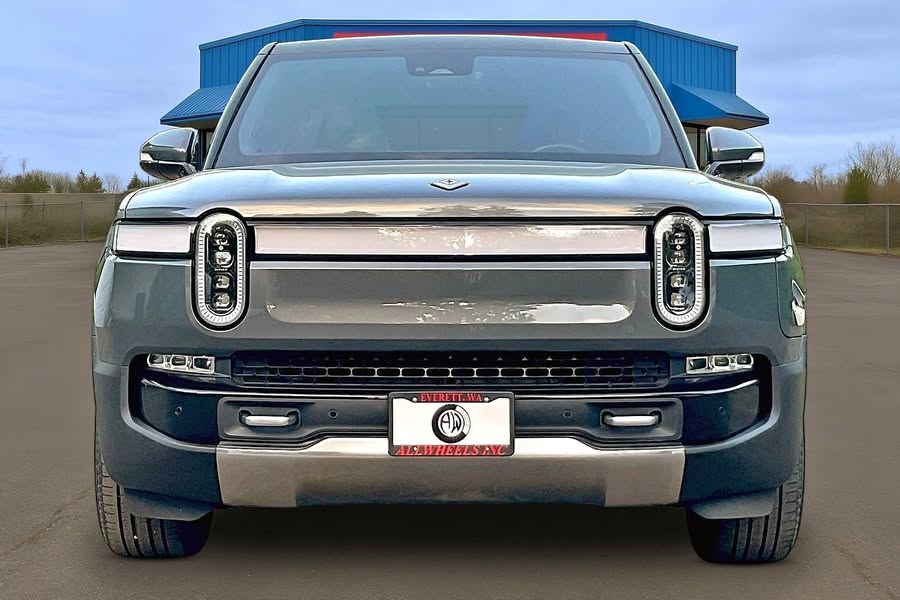 2022 Rivian R1T