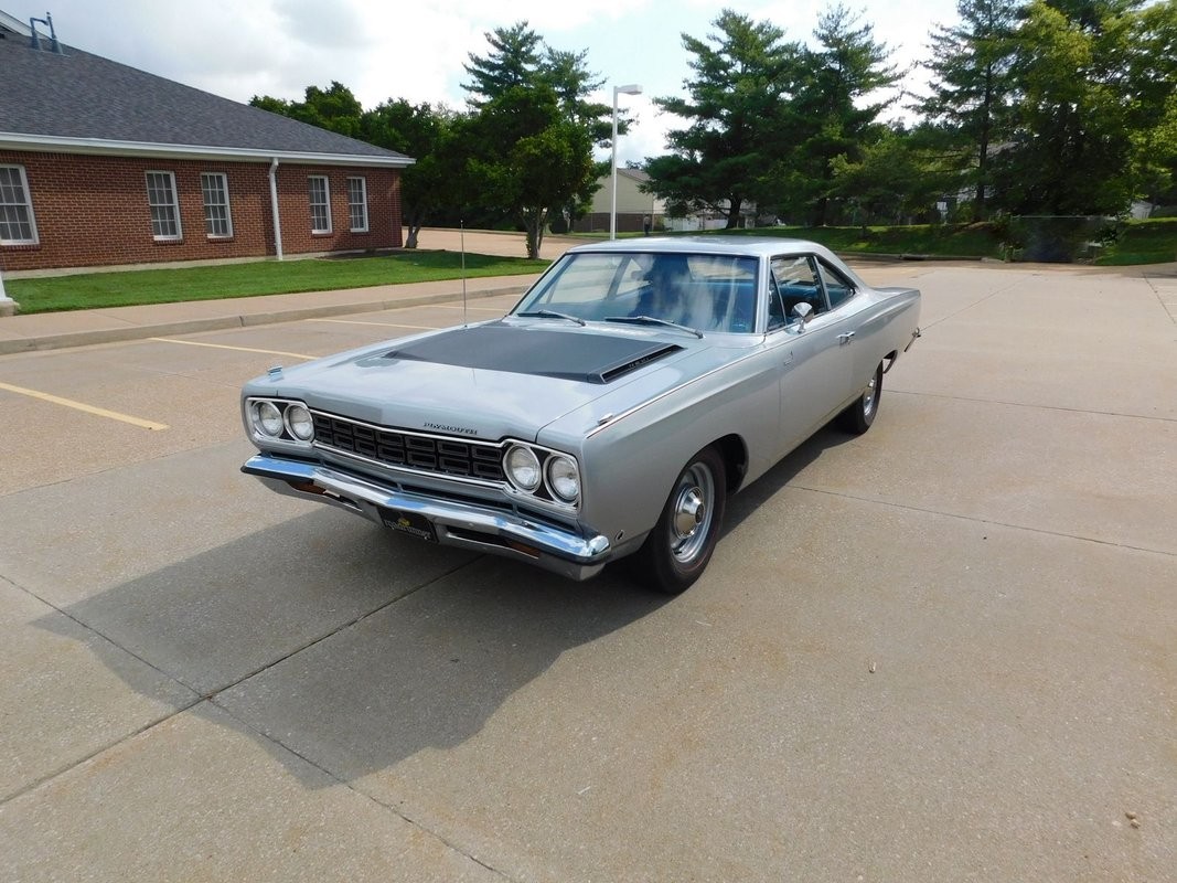 1968 Plymouth Road Runner