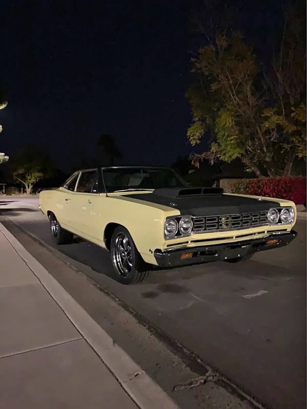 1968 Plymouth road runner