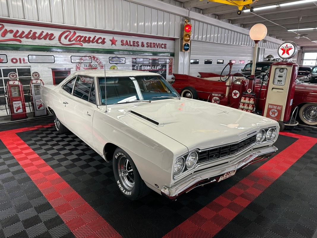 1968 Plymouth Road Runner