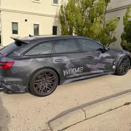 2023 Audi RS6 - Avant peformance Wagon 4D