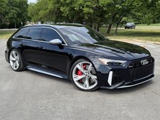 2021 Audi RS6 4.0T quattro w/ EXECUTIVE PKG, DRIVER ASSIST PKG, SPORT