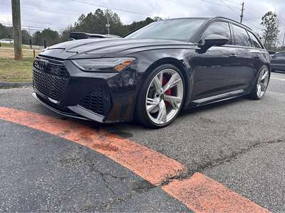 2021 Audi RS6 - Avant peformance Wagon 4D