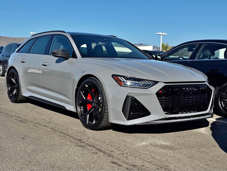 2024 Audi RS6 - Avant peformance Wagon 4D