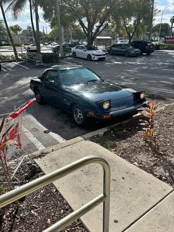 1983 Mazda RX-7 - Coupe 2D