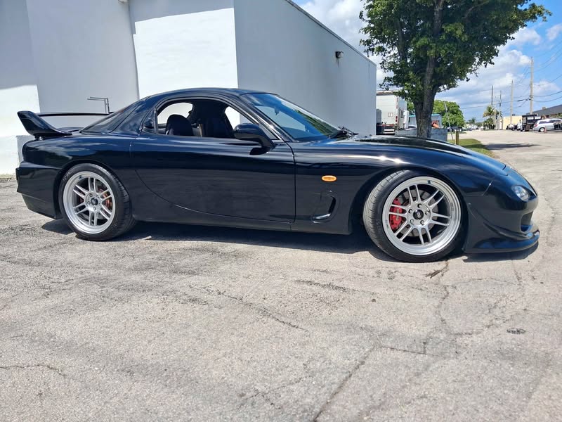 1995 Mazda RX-7 - R2