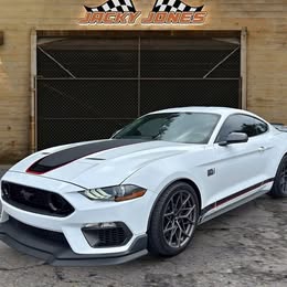 2022 Ford Mustang - stock: 1743u