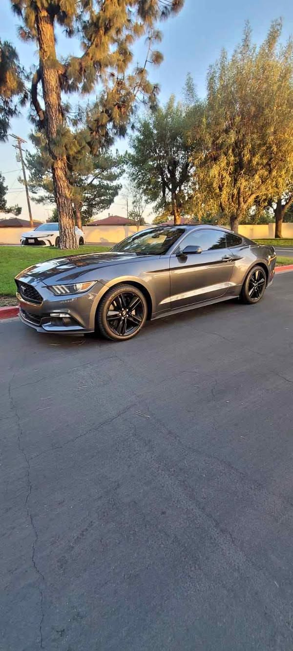 2016 Ford Mustang