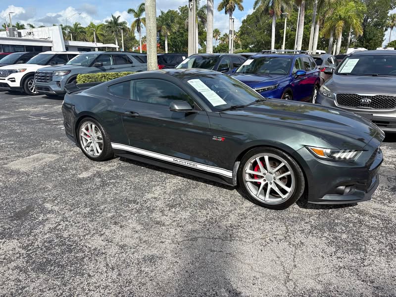 2016 Ford Mustang - eco boost premium