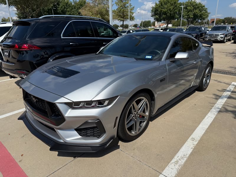 2024 Ford mustang gt