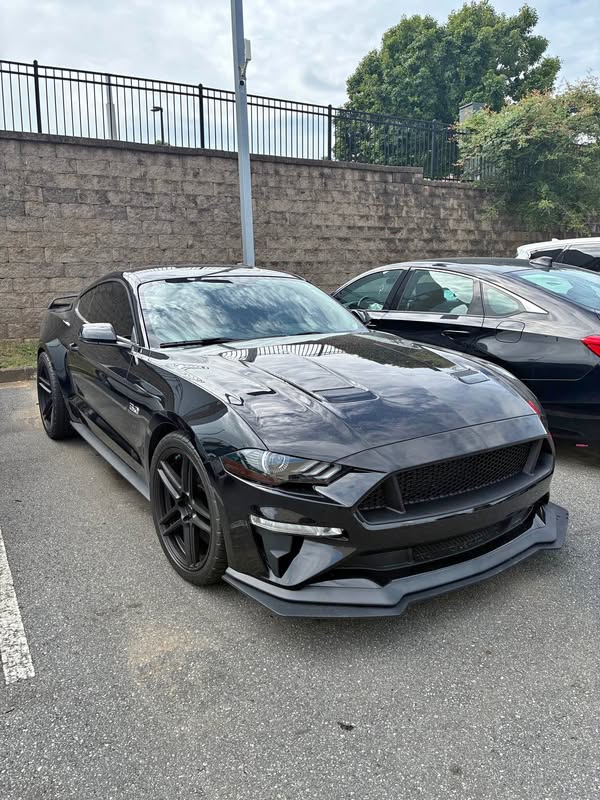 2019 Ford Mustang - Gt premium