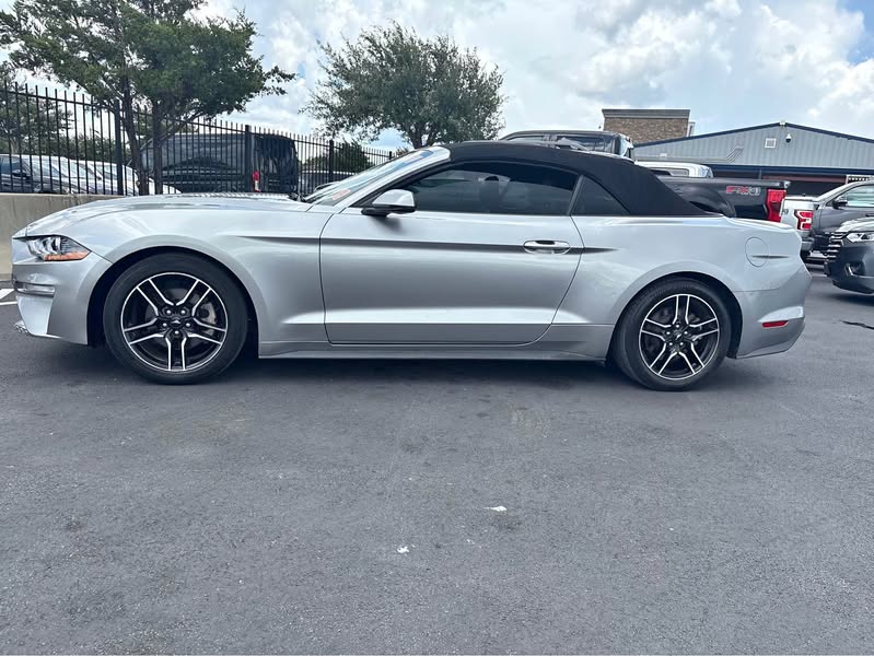 2020 Ford Mustang