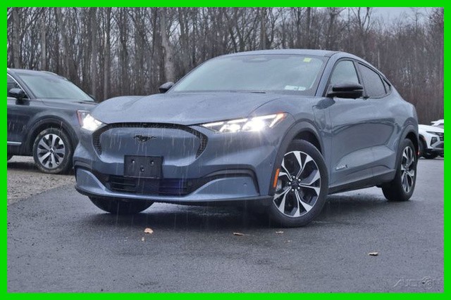 2024 Ford Mustang Select