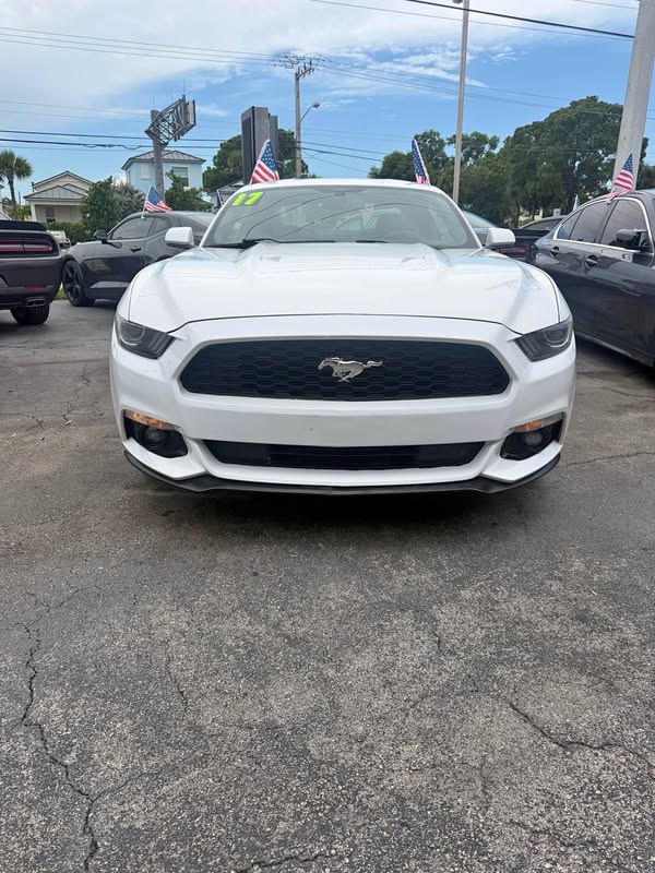 2017 Ford Mustang - Ecoboost