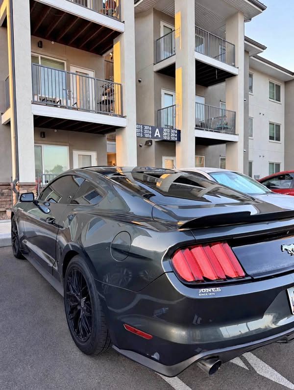 2015 Ford Mustang