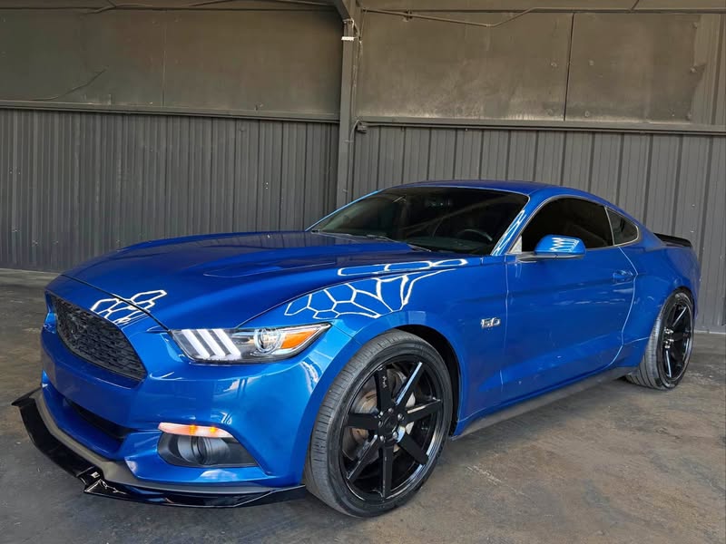 2017 Ford Mustang - GT Coupe 2D