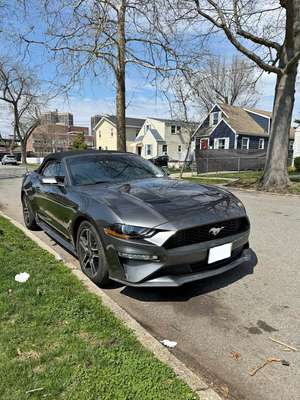 2018 Ford Mustang - Ecoboost premium