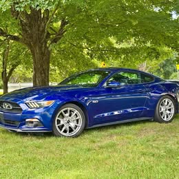 2015 Ford 2015 mustang gt premium 50th anniversary pkg.