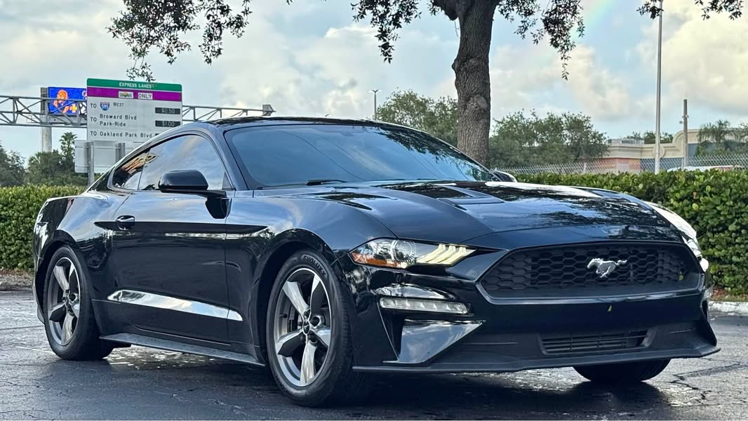 2018 Ford Mustang - EcoBoost Coupe 2D