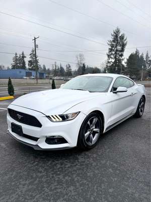 2015 Ford Mustang - V6