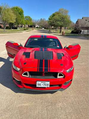 2017 Ford Mustang - Eco boost