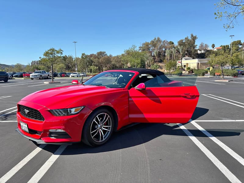 2016 Ford Mustang - Convertible 2D