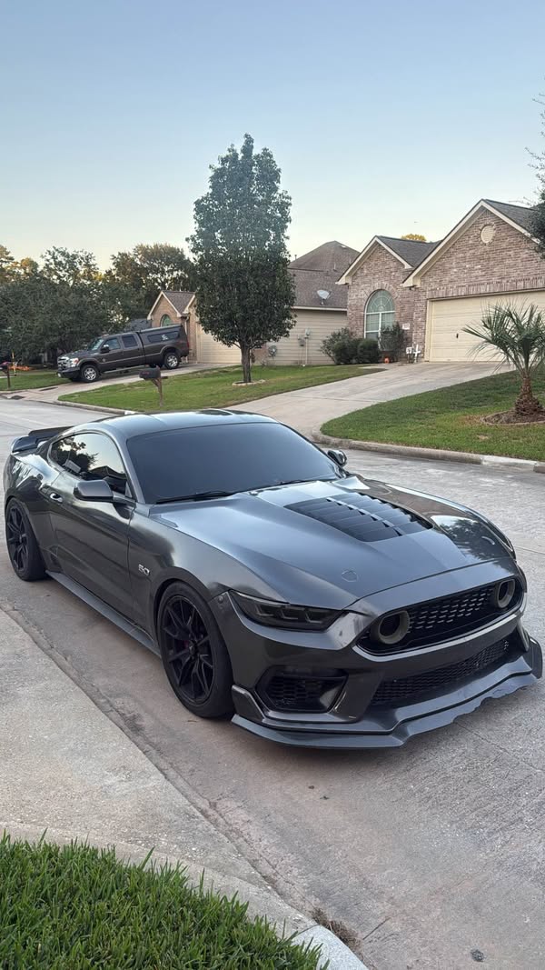 2017 Ford Mustang - GT Coupe 2D