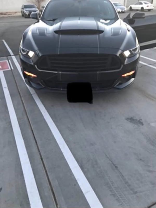 2016 Ford Mustang - Premium