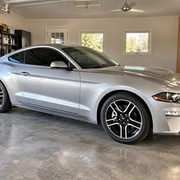 2022 Ford Mustang