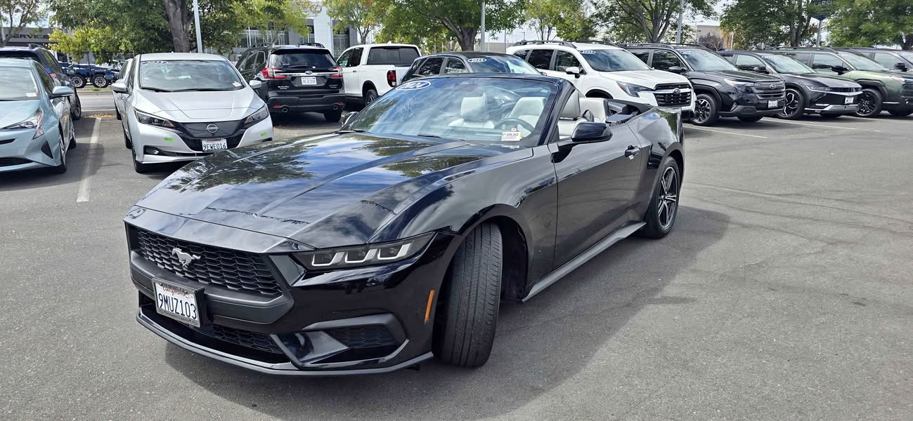 2024 Ford mustang ecoboost premium