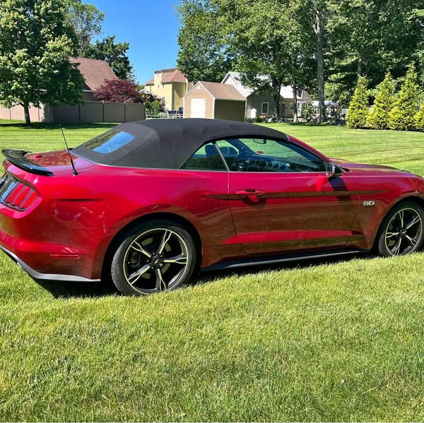 2016 Ford Mustang - GT Premium Convertible 2D