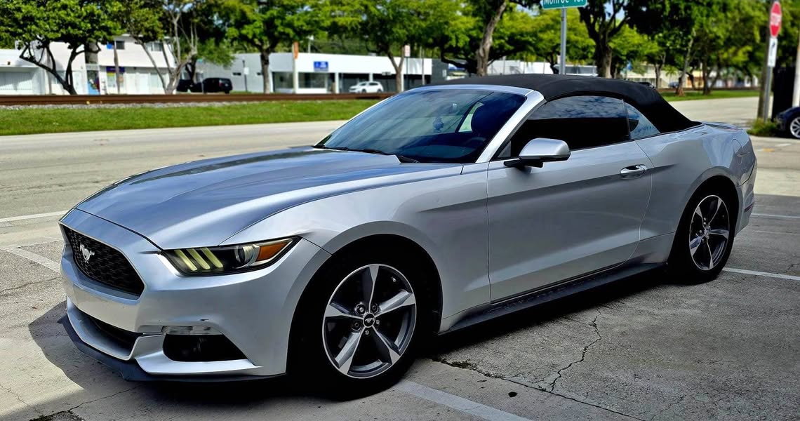 2015 Ford Mustang - EcoBoost Convertible 2D