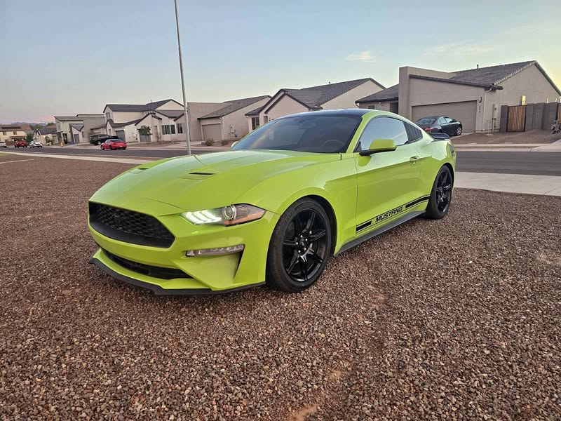 2020 Ford Mustang - EcoBoost Coupe 2D