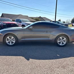 2023 Ford Mustang EcoBoost Fastback