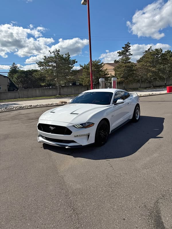 2022 Ford Mustang - GT Premium Coupe 2D