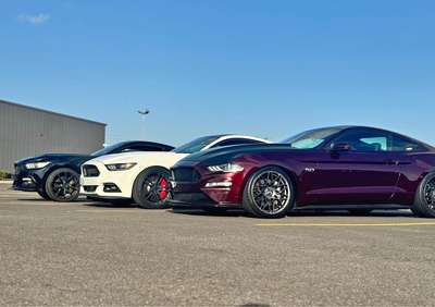 2018 Ford Mustang - GT Deluxe Coupe 2D