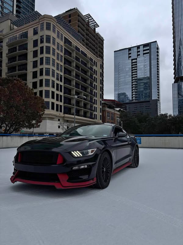 2017 Ford Mustang - Ecoboost