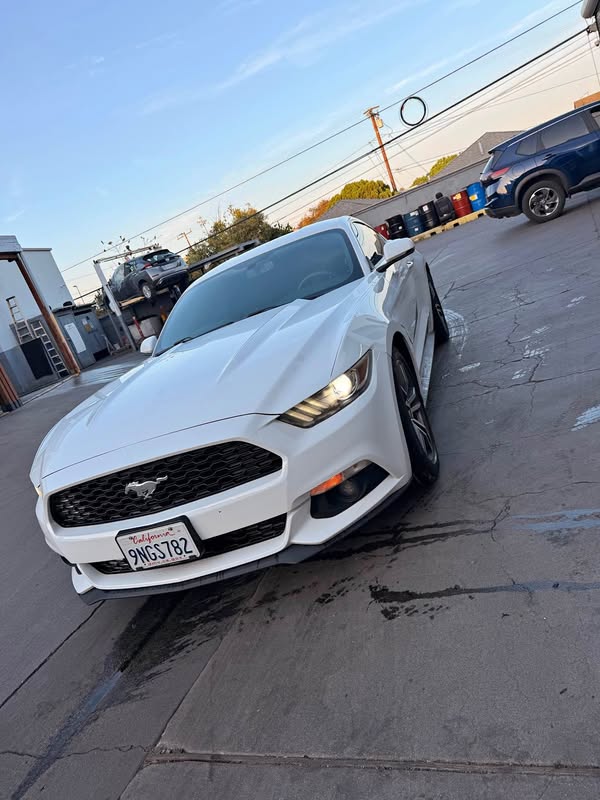 2017 Ford Mustang - Ecoboss