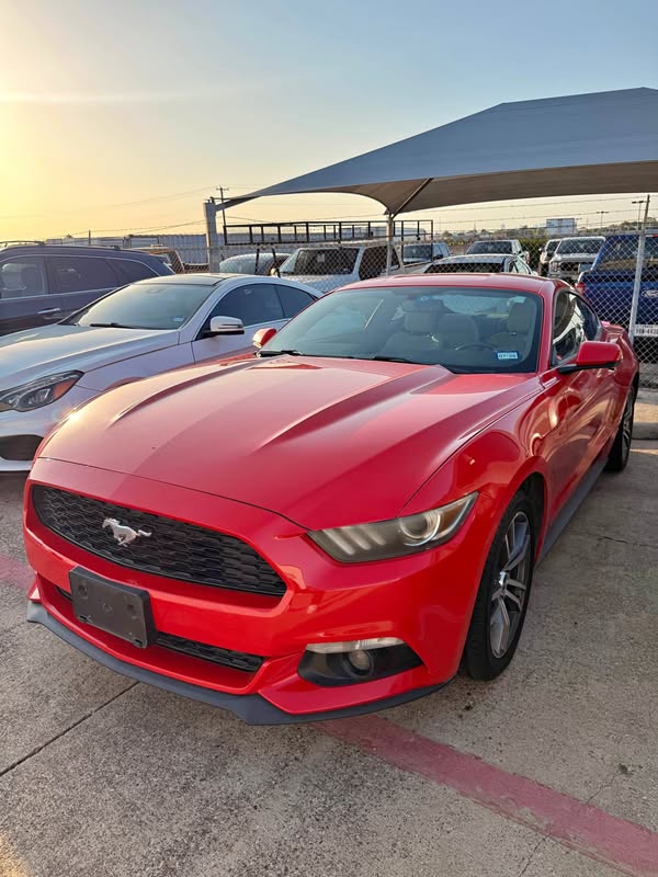 2015 Ford Mustang - EcoBoost