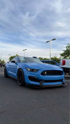 2017 Ford Mustang Shelby GT350 Coupe 2D