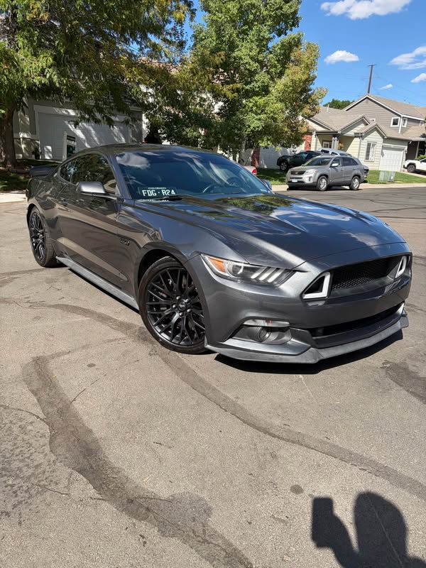 2017 Ford Mustang - GT Deluxe Coupe 2D