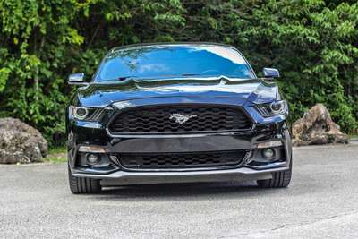 2016 Ford Mustang - Eco boost