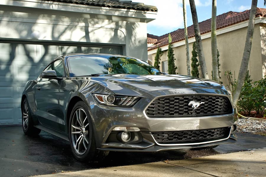 2015 Ford Mustang - Eco Boost