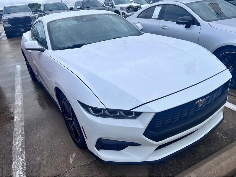2024 Ford Mustang - Eco boost Premium