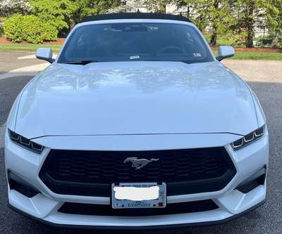 2024 Ford mustang 2.3l ecoboost 315hp - only 750 miles!